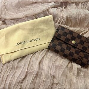 Authentic Louis Vuitton wallet
